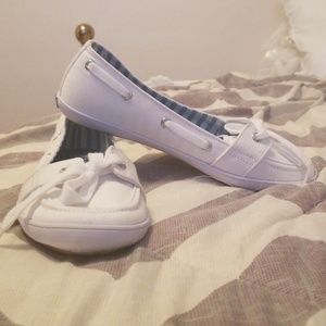 White keds